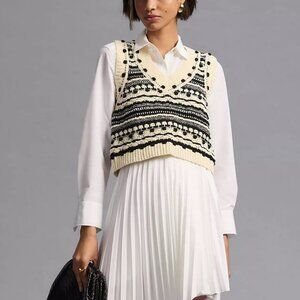 Anthropologie Pilcro V-Neck Cropped Sweater Vest. Size: XS. Black.